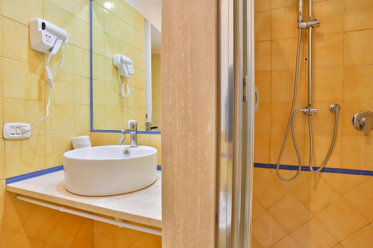 Porta Medina Apartment Napoli Dış mekan fotoğraf